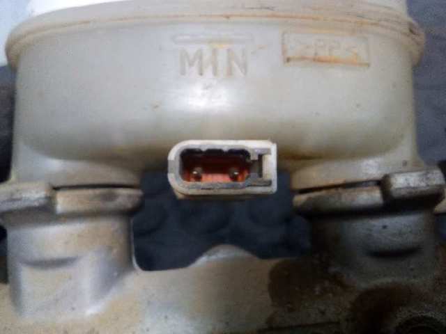 Główny cylinder hamulców Nissan Almera 2 N16