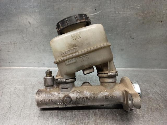 Cylinder hamulcowy Nissan Maxima