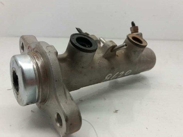 Cylinder hamulcowy Nissan X-Trail