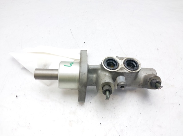Cylinder hamulcowy Nissan Note