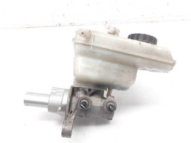 460110001R Renault (RVI)