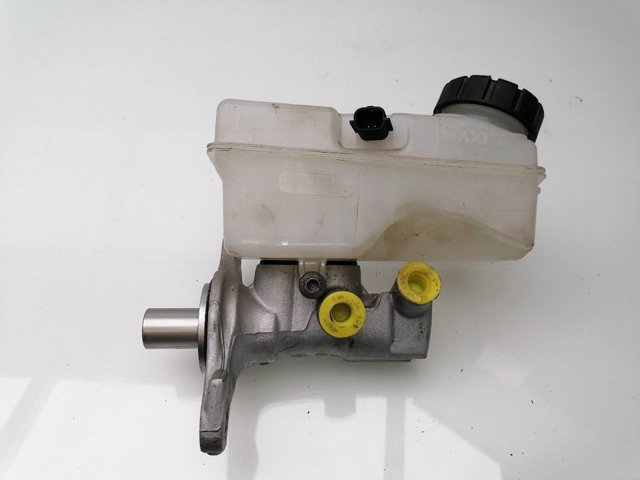 Główny cylinder hamulców 460111938R RENAULT