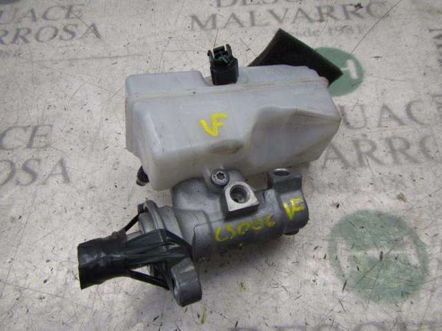 Główny cylinder hamulców 460112629R RENAULT