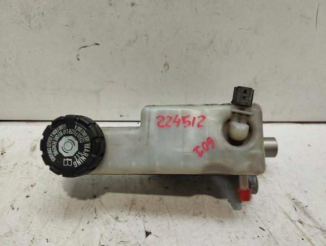 Główny cylinder hamulców 460115826R RENAULT