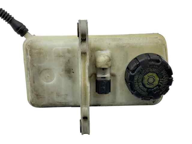 Główny cylinder hamulców 460115826R RENAULT