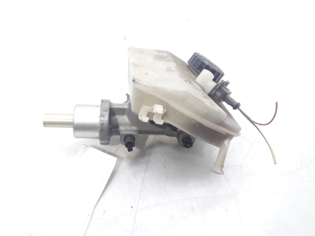 Cylinder hamulcowy Peugeot 206