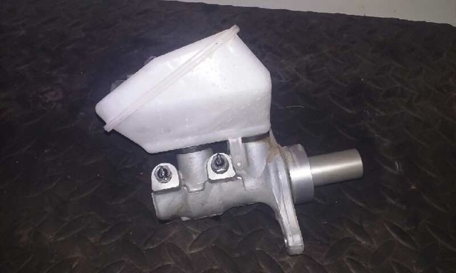 Główny cylinder hamulców 4601V8 PEUGEOT