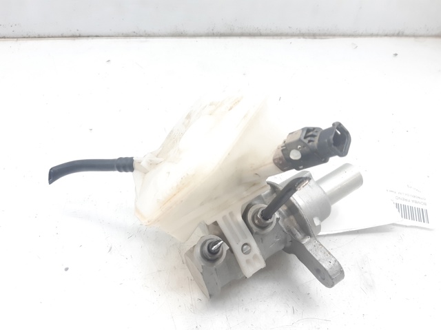 Cylinder hamulcowy Peugeot 308