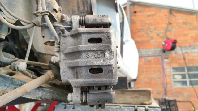 4605A861 Mitsubishi