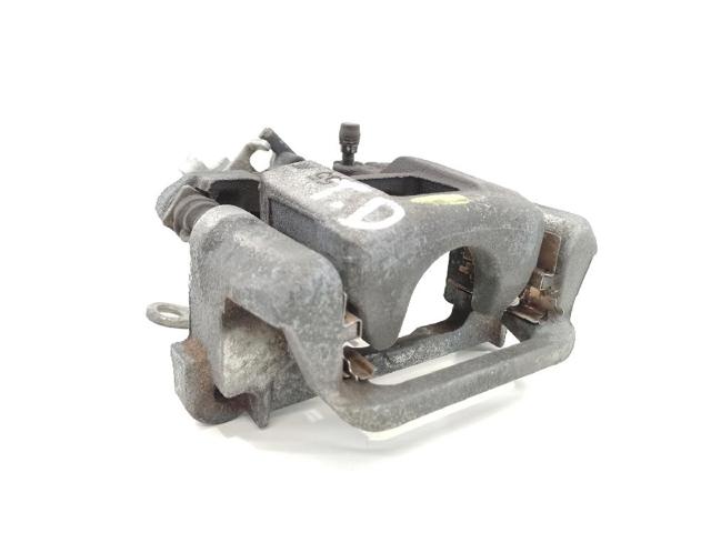 Zacisk hamulcowy tylny prawy 4605B650 MITSUBISHI