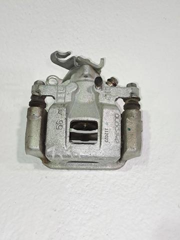 Zacisk hamulcowy tylny prawy 4605B650 MITSUBISHI