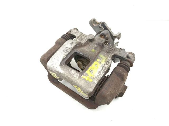 Zacisk hamulcowy tylny prawy 4605B650 MITSUBISHI