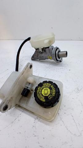 Zbiorniczek głównego cylindra hamulcowego (płynu hamulcowego) 460910006R RENAULT