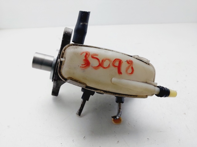 Zbiorniczek głównego cylindra hamulcowego (płynu hamulcowego) 460910006R RENAULT