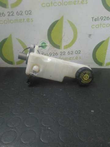 Zbiorniczek głównego cylindra hamulcowego (płynu hamulcowego) 460910009R RENAULT