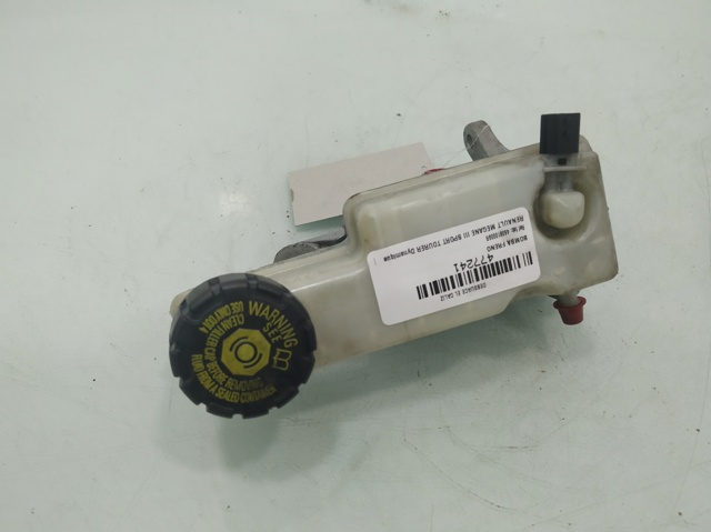 Zbiorniczek głównego cylindra hamulcowego (płynu hamulcowego) 460910009R RENAULT