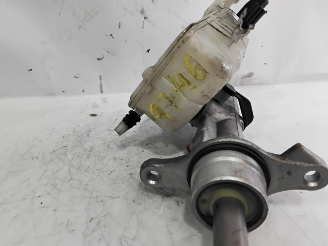Zbiorniczek głównego cylindra hamulcowego (płynu hamulcowego) 460913484R RENAULT