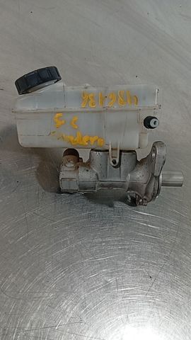 Zbiorniczek głównego cylindra hamulcowego (płynu hamulcowego) 460915125R RENAULT
