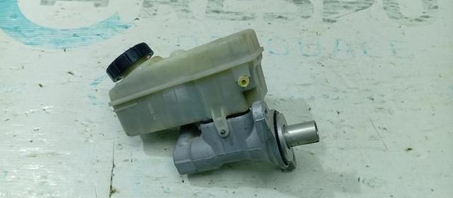 Zbiorniczek głównego cylindra hamulcowego (płynu hamulcowego) 460915125R RENAULT