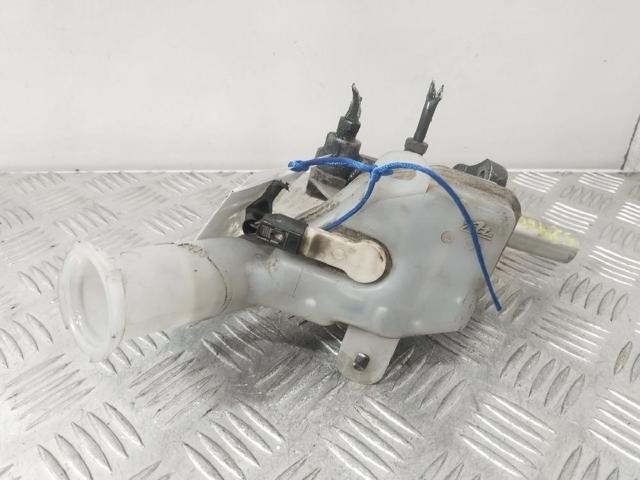 Główny cylinder hamulców 4625A213 MITSUBISHI
