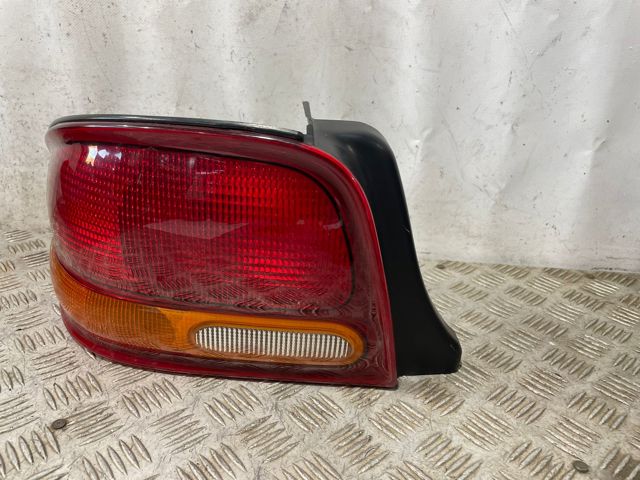 Lampa zespolona tylna lewa do Dodge Stratus 
