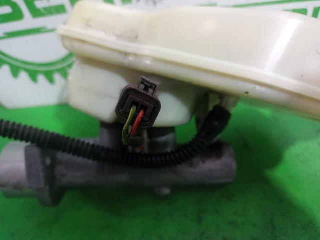 Zbiorniczek głównego cylindra hamulcowego (płynu hamulcowego) Citroen C3 1 FC