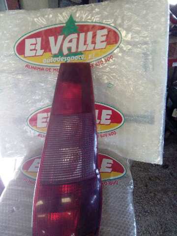 Lampa zespolona tylna prawa 464010820 FIAT
