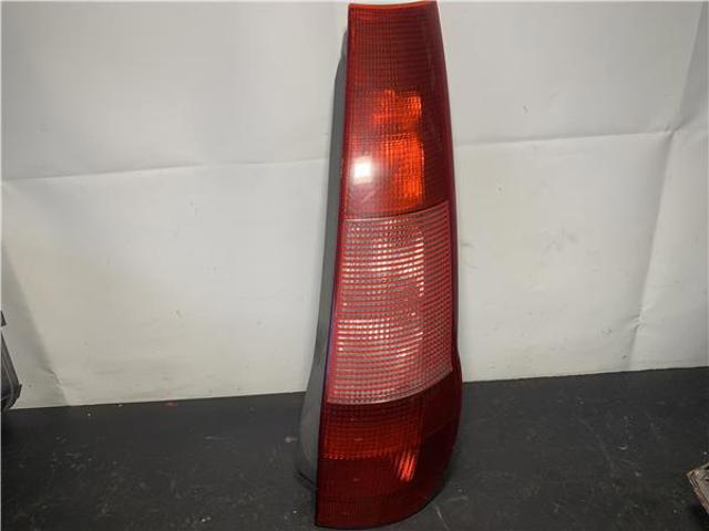Lampa zespolona tylna prawa 464010820 FIAT