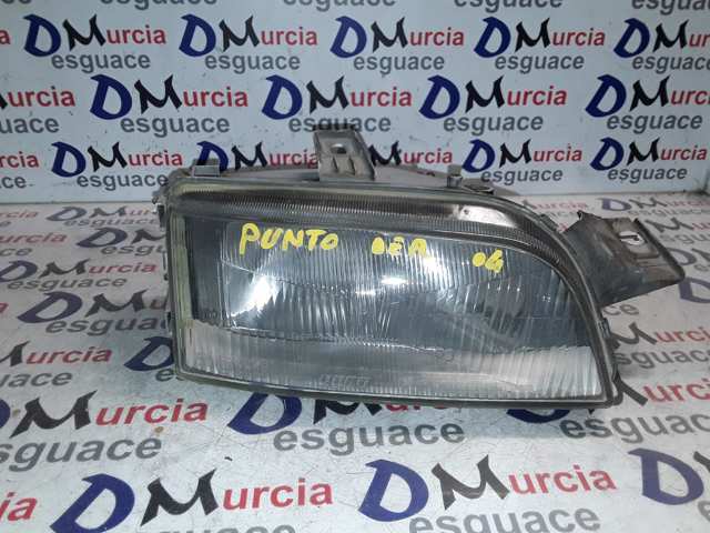 Reflektor prawy 46402649 FIAT