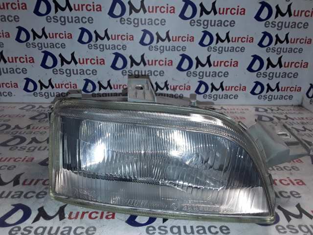 Reflektor prawy 46402649 FIAT