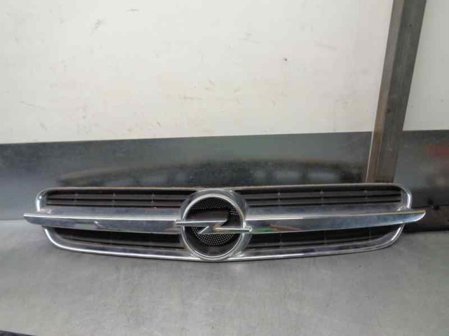 Atrapa grill Opel Vectra