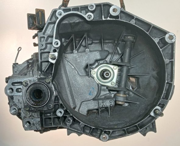 Mechaniczna skrzynia biegów w komplecie 46433289 FIAT
