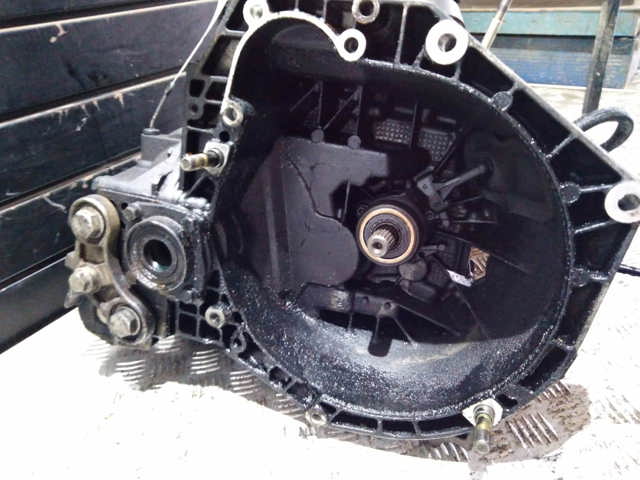 Mechaniczna skrzynia biegów w komplecie 46433289 FIAT