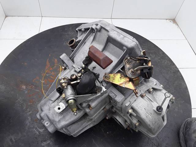Mechaniczna skrzynia biegów w komplecie 46433289 FIAT