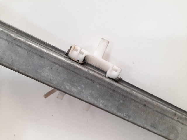 Mechanizm podnoszenia szyby drzwi przednich lewych 46459548 FIAT