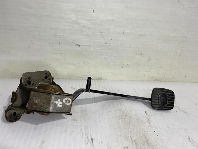 Pedał sprzęgła Nissan Note E11