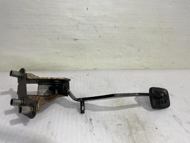 Pedał sprzęgła Nissan Note E11