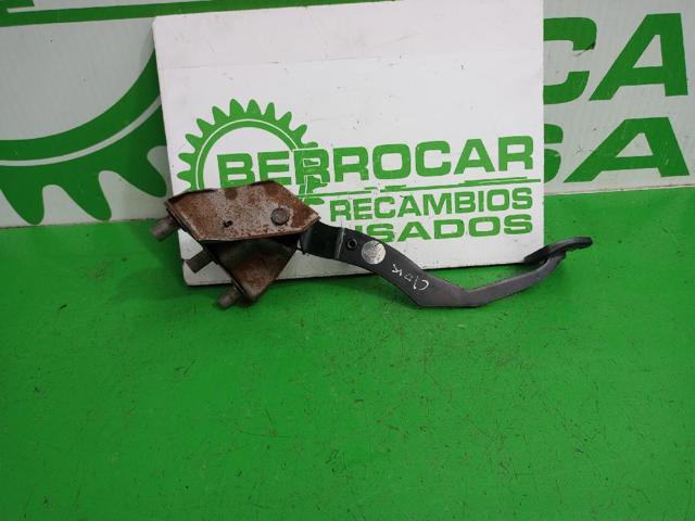 Pedał sprzęgła Nissan Note E11