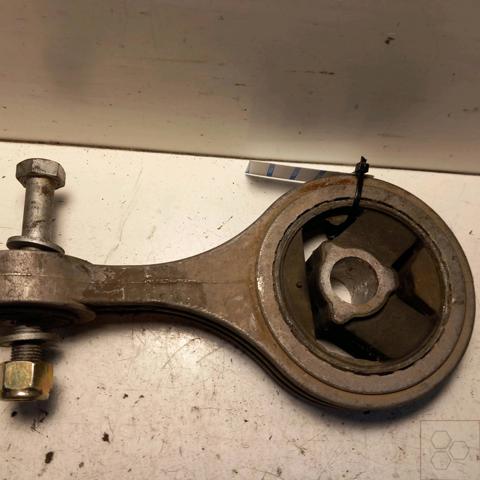 Poduszka (podpora) silnika lewa 46528871 FIAT