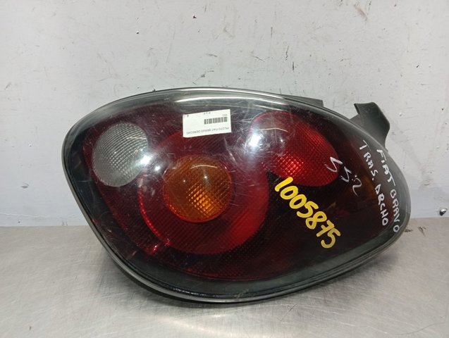 Lampa zespolona tylna prawa 46538352 FIAT