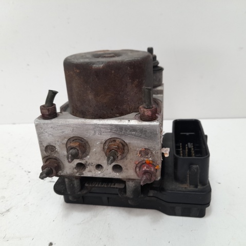 Sterownik ABS  hydrauliczny 4670A006 MITSUBISHI