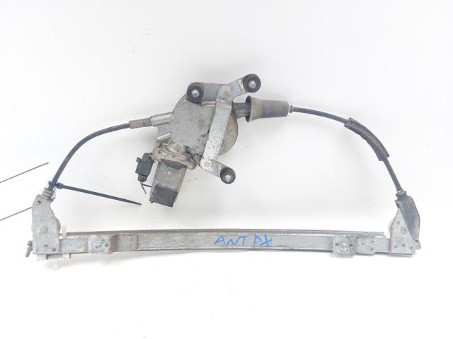 Mechanizm podnoszenia szyby drzwi przednich prawych 46736842 FIAT