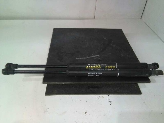 Amortyzator maski 46739202 FIAT