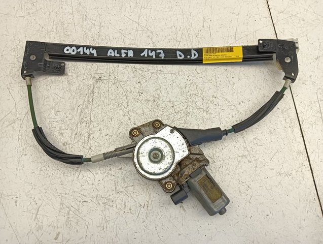 Mechanizm podnoszenia szyby drzwi przednich prawych 46751870 FIAT