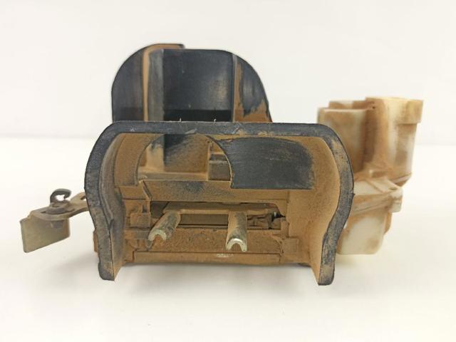 Zamek drzwi przednich prawych Fiat Punto 1 176