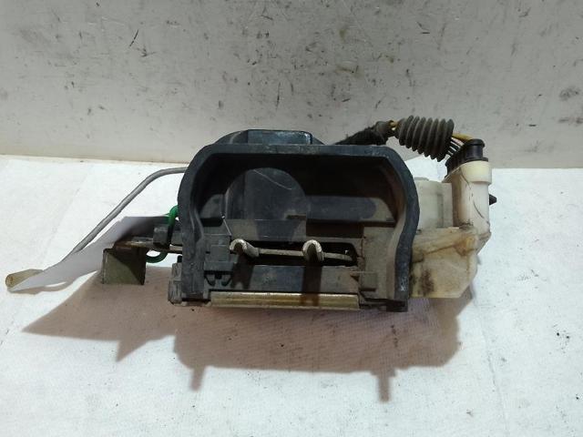 Zamek drzwi przednich prawych Fiat Punto 1 176