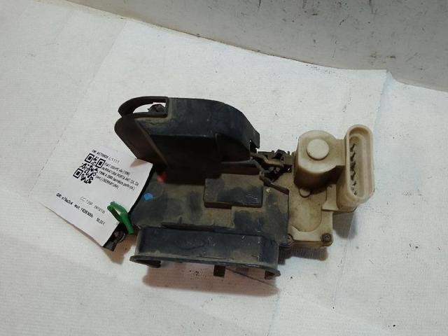 Zamek drzwi przednich prawych Fiat Punto 1 176