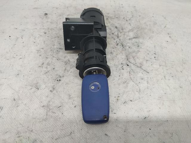 Uszczelniacz wału korbowego przedni 467601520 FIAT