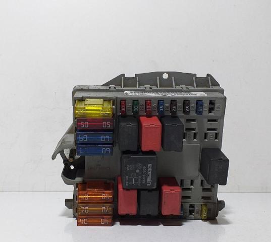 Skrzynka bezpieczników 46760542 FIAT