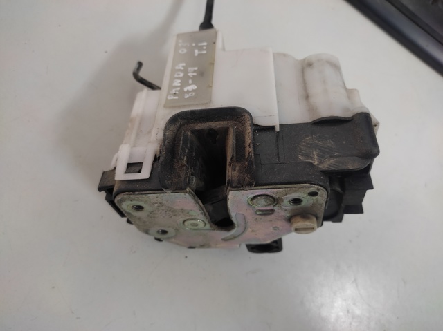 Zamek drzwi tylnych lewych 46803516 FIAT